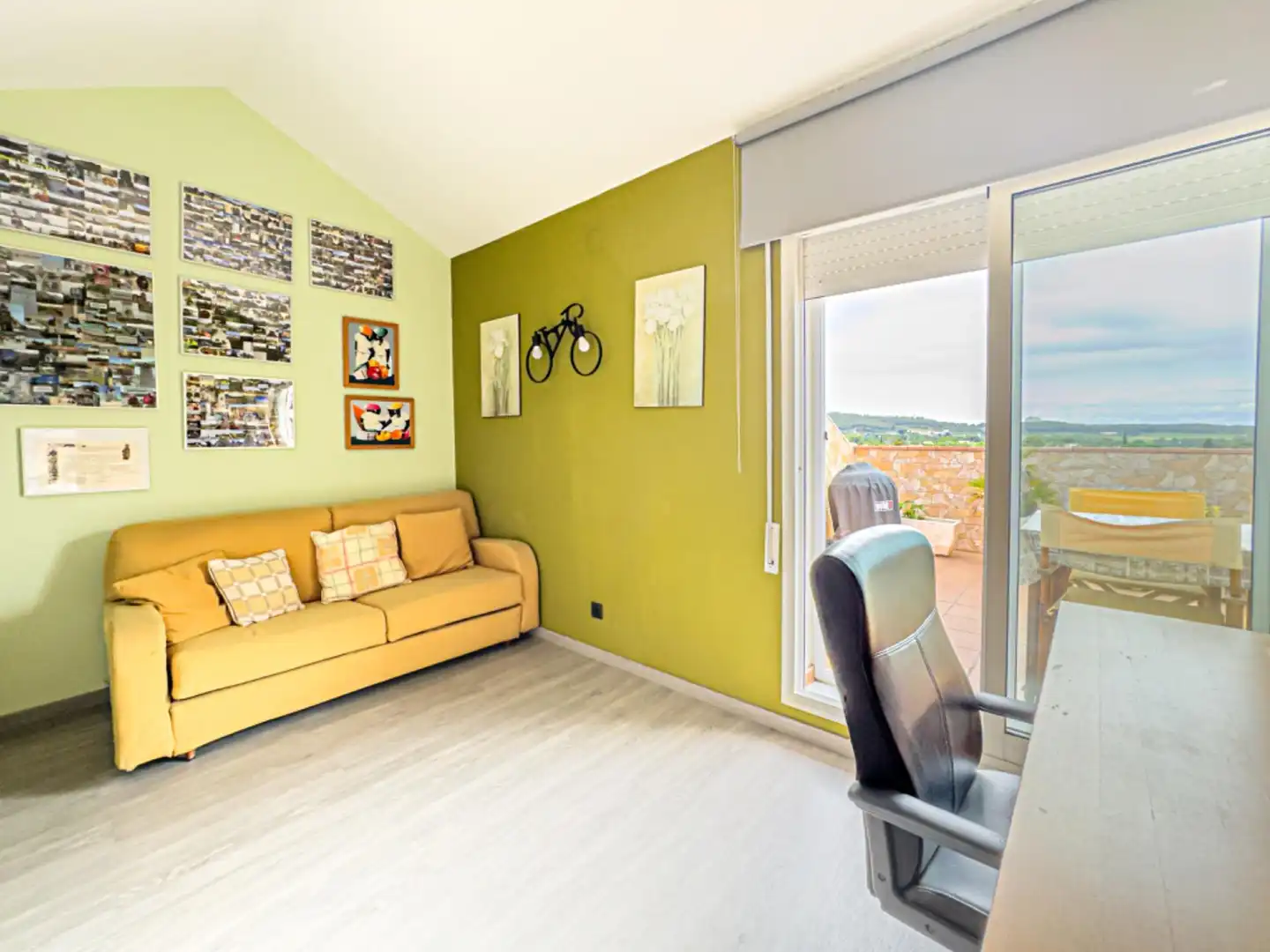 Balcony of Attic for sale in Sant Pere de Ribes  with Heating, Private garden and Parquet flooring