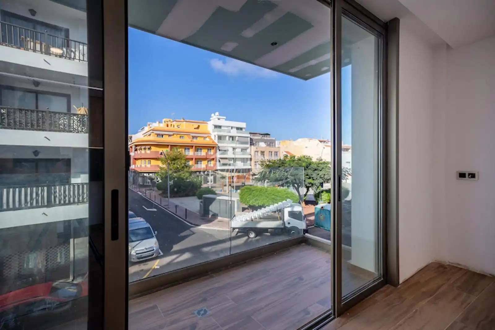 Dormitori de Dúplex en venda en Santiago del Teide amb Aire condicionat, Parquet i Terrassa