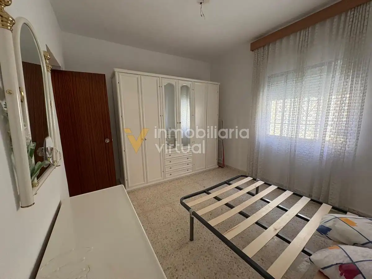 Habitación de Casa o chalet en venta en Lucena con Aire acondicionado, Piscina y Amueblado