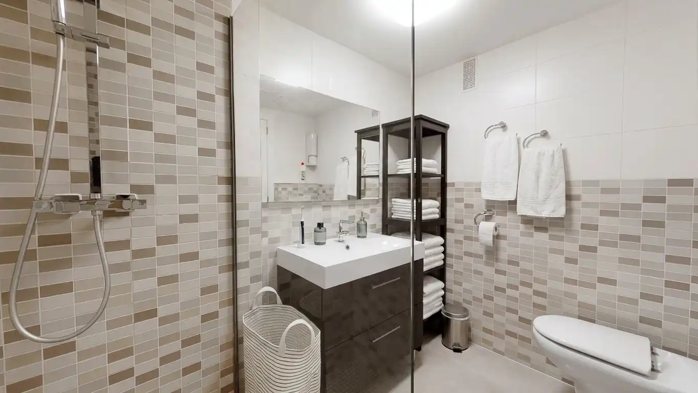 Bany de Apartament en venda en  Palma de Mallorca amb Aire condicionat, Traster i Piscina