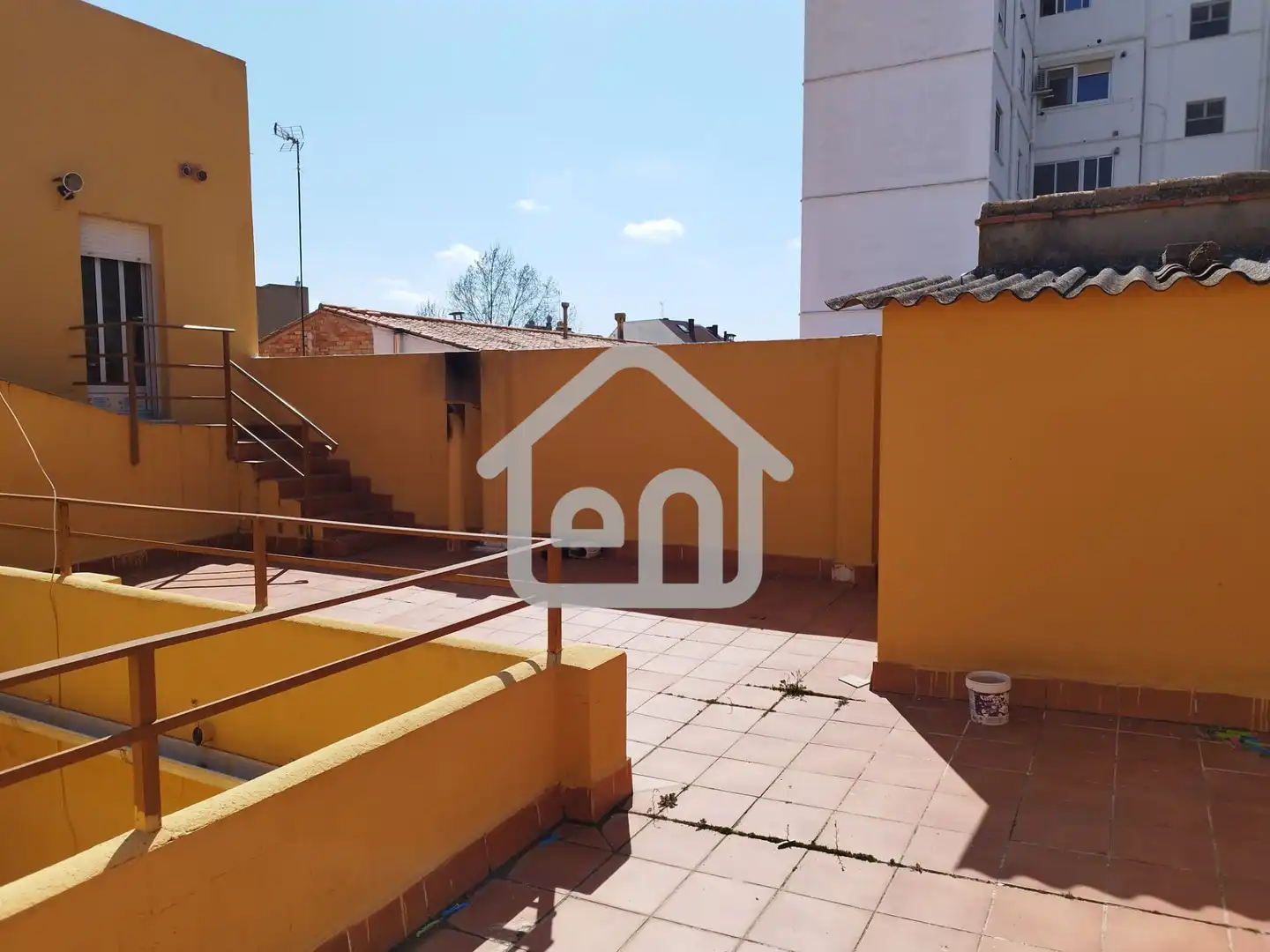 Terrasse von Gebäude zum Verkauf in Requena