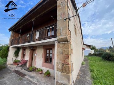 Casa in vendita a Penagos