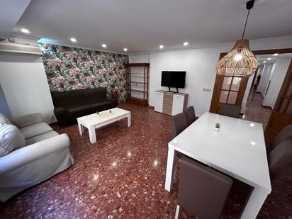 Living room of Flat for sale in  Valencia Capital  with Air Conditioner