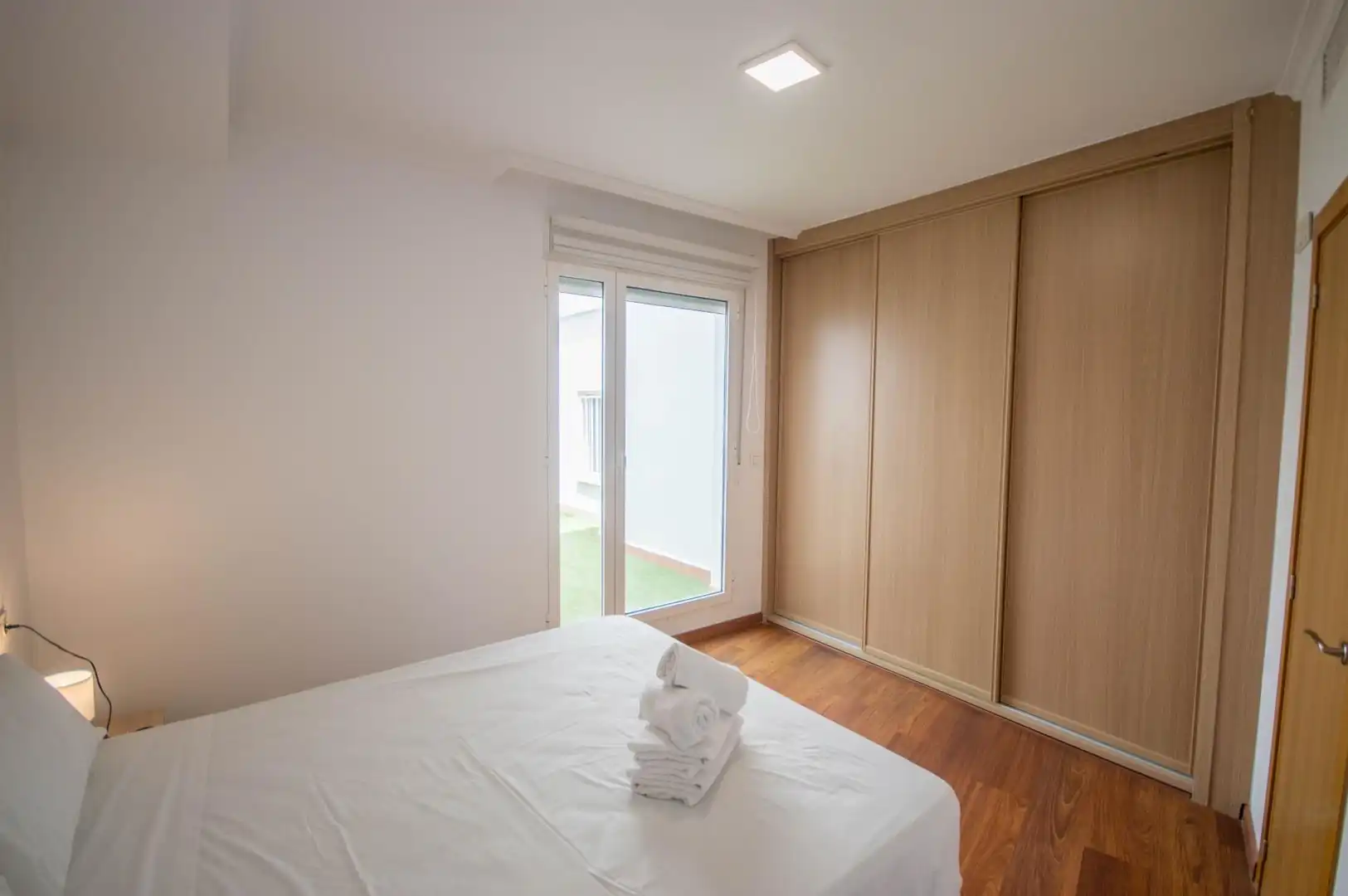 Schlafzimmer von Wohnung zum Verkauf in Biar mit Klimaanlage, Abstellraum und Möbliert