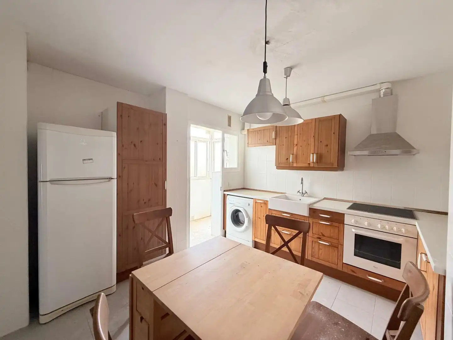 Cuina de Pis en venda en Algeciras amb Terrassa