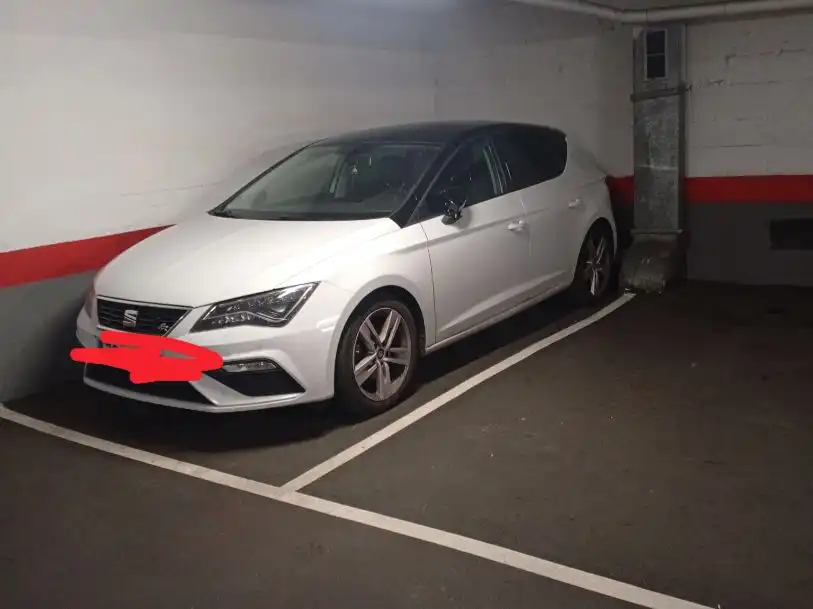 Parkplatz von Garage zur Miete in Madrid