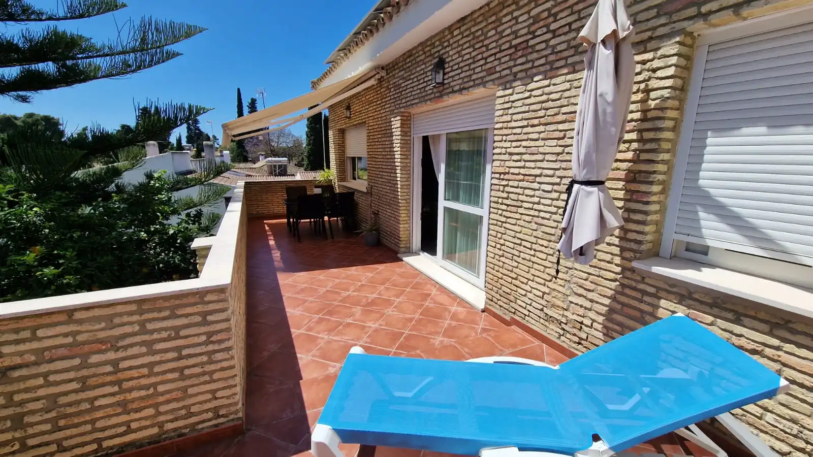 Terrace of Detached homes for sale in El Puerto de Santa María  with Air Conditioner, Private garden and Storage room