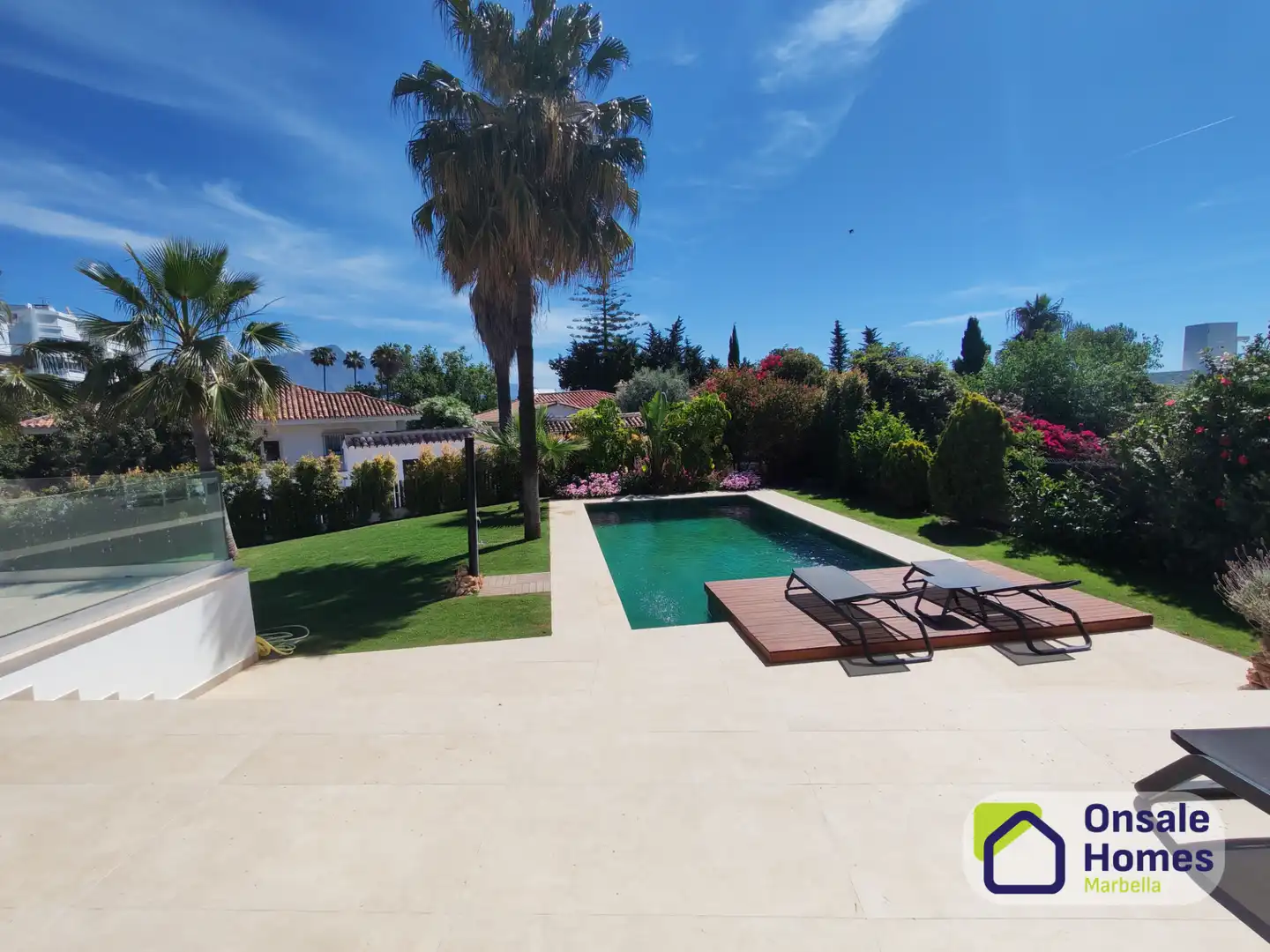 Chalet con piscina en venta en Urbanización Guadalmina Alta, imagen 11