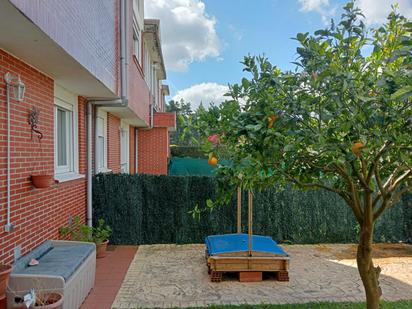 Jardí de Planta baixa en venda en Penagos amb Terrassa