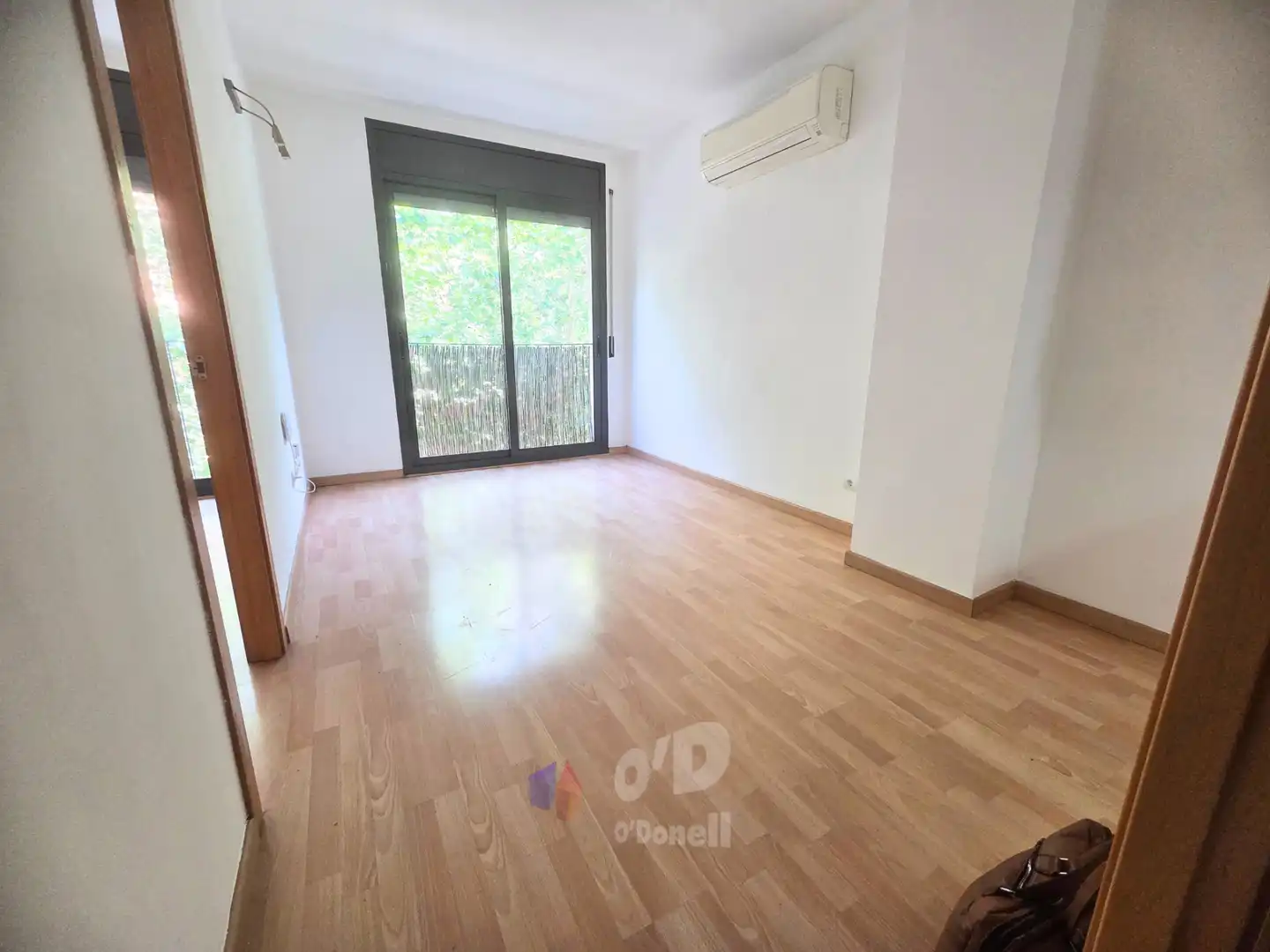Flat with lift for sale in Centre
