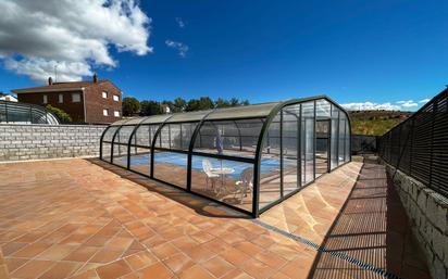 Piscina de Casa o xalet en venda en Cabanillas de la Sierra amb Terrassa