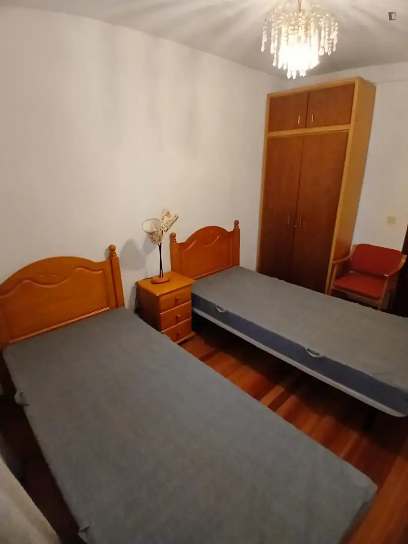 Bedroom of Apartments for share in Valladolid  with Furnished, Oven and Washing machine