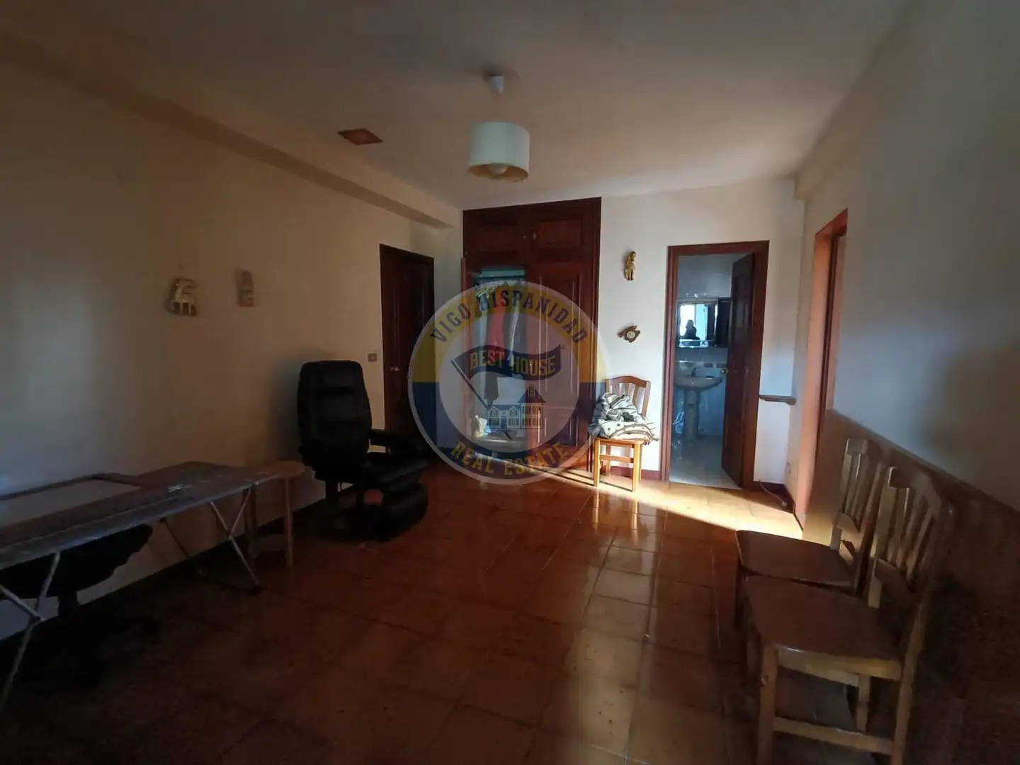 Sala de estar de Finca rústica en venta en Vigo  con Calefacción, Trastero y Piscina