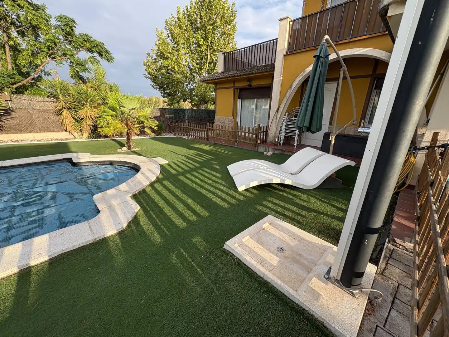 Chalet con terraza en venta en Calle Dulcinea 14, imagen 4