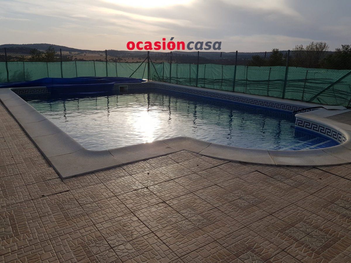 Piscina de Finca rústica en venda en Espiel amb Calefacció i Piscina