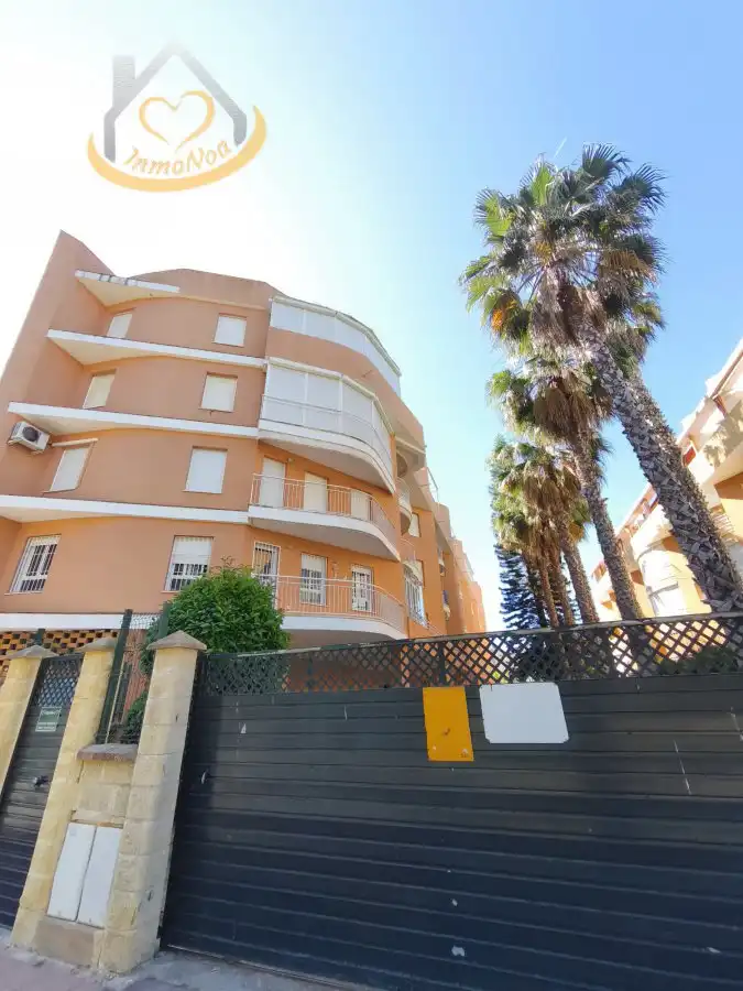 Vista exterior de Apartament en venda en La Antilla amb Terrassa i Moblat