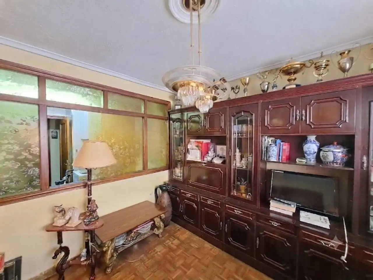 Sala de estar de Casa o chalet en venta en Burgos con Parquet