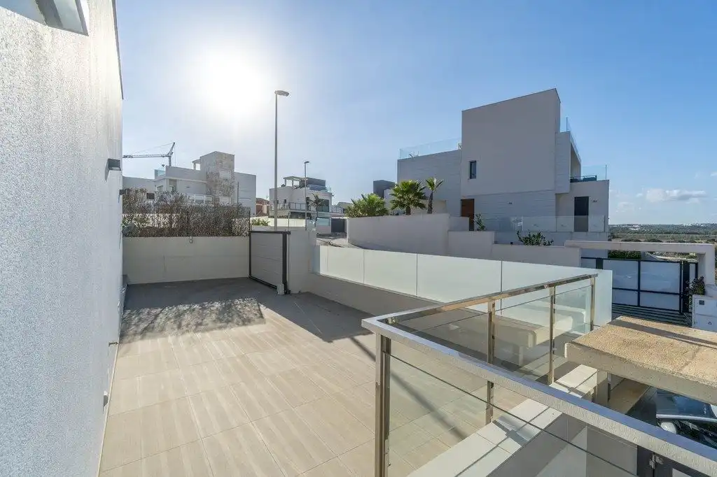 Villa mit Terrasse zum Verkauf in Calle Juan Marsé, imagen 27
