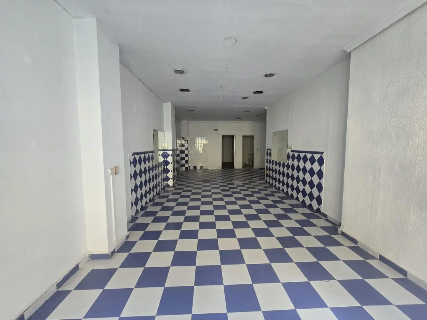 Local comercial en venda a Casco Urbano
