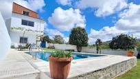 Piscina de Casa o xalet en venda en Gondomar amb Piscina