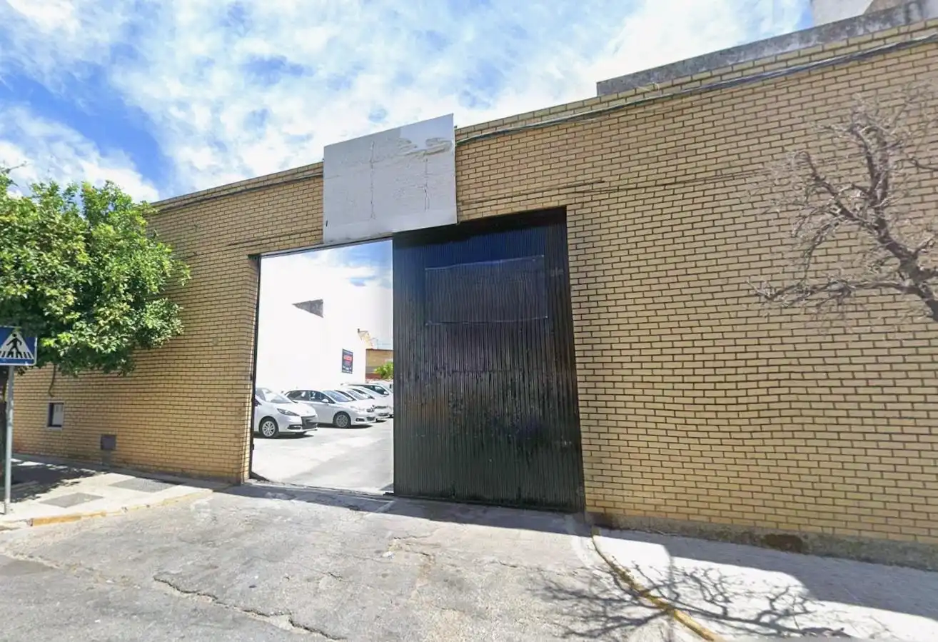 Vista exterior de Residencial en venta en Utrera Ciudad 