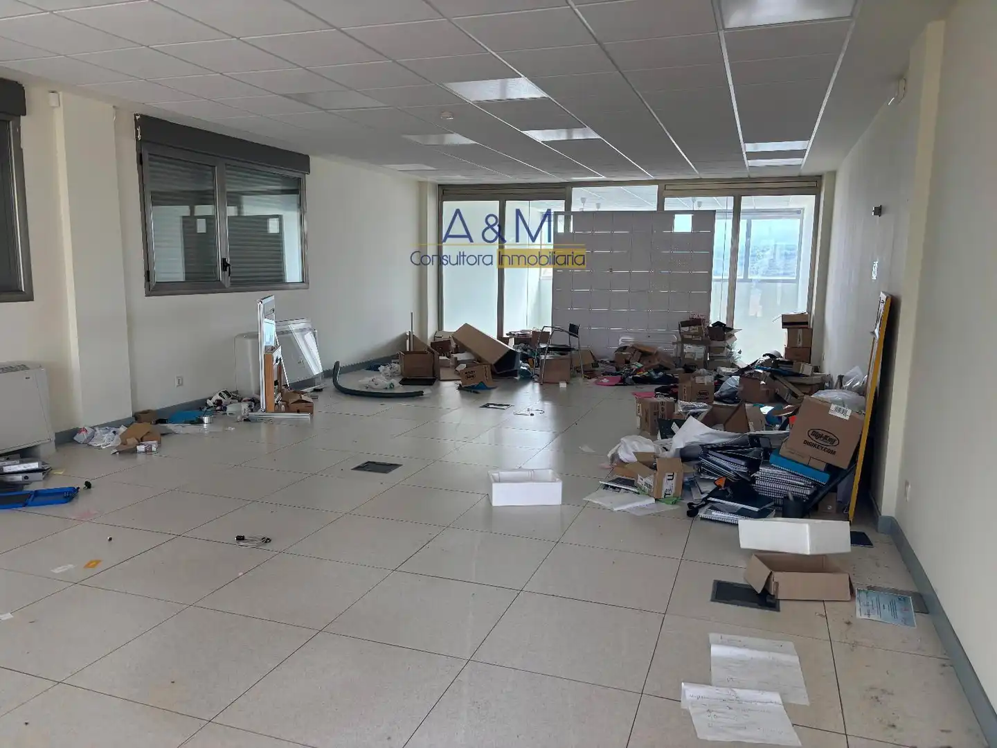 Nau industrial en venda a San Miguel, Sotés