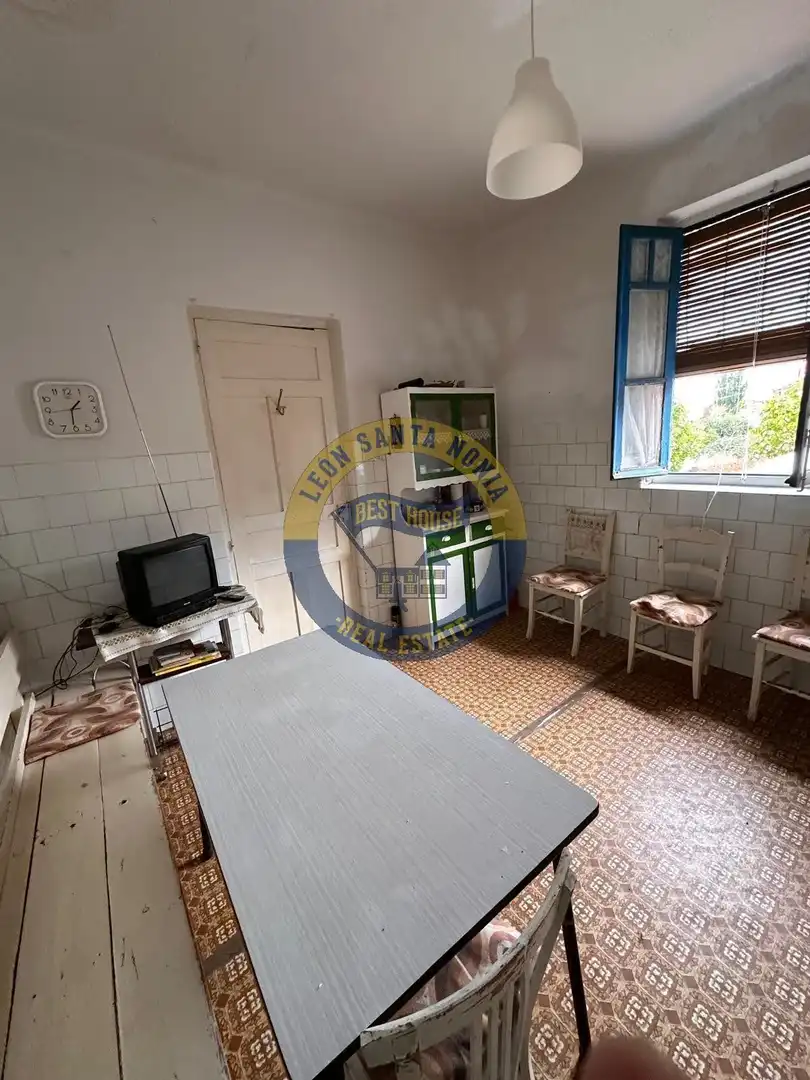 Küche von Haus oder Chalet zum Verkauf in León Capital  mit Privatgarten