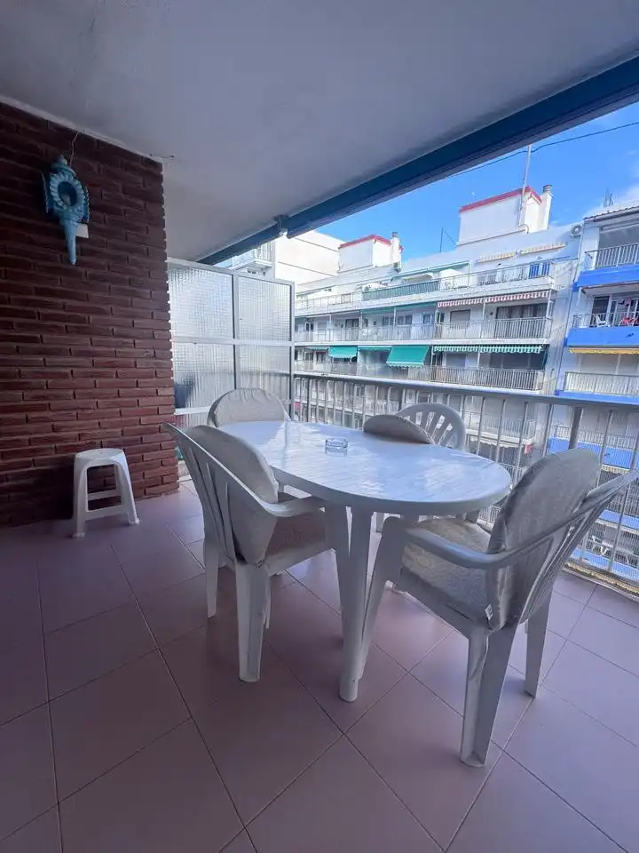 Apartment with lift for sale in calle Cabanyal