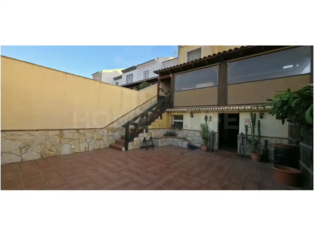 Exterior view of Houses for sale in Málaga  with Air Conditioner, Terrace and Oven