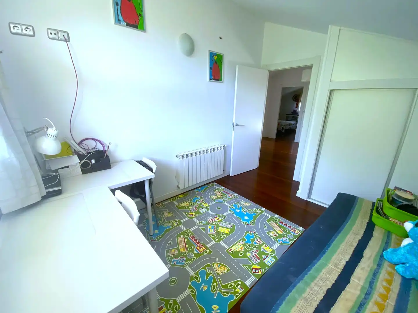 Bedroom of Houses for sale in Castro-Urdiales  with Heating, Private garden and Parquet flooring