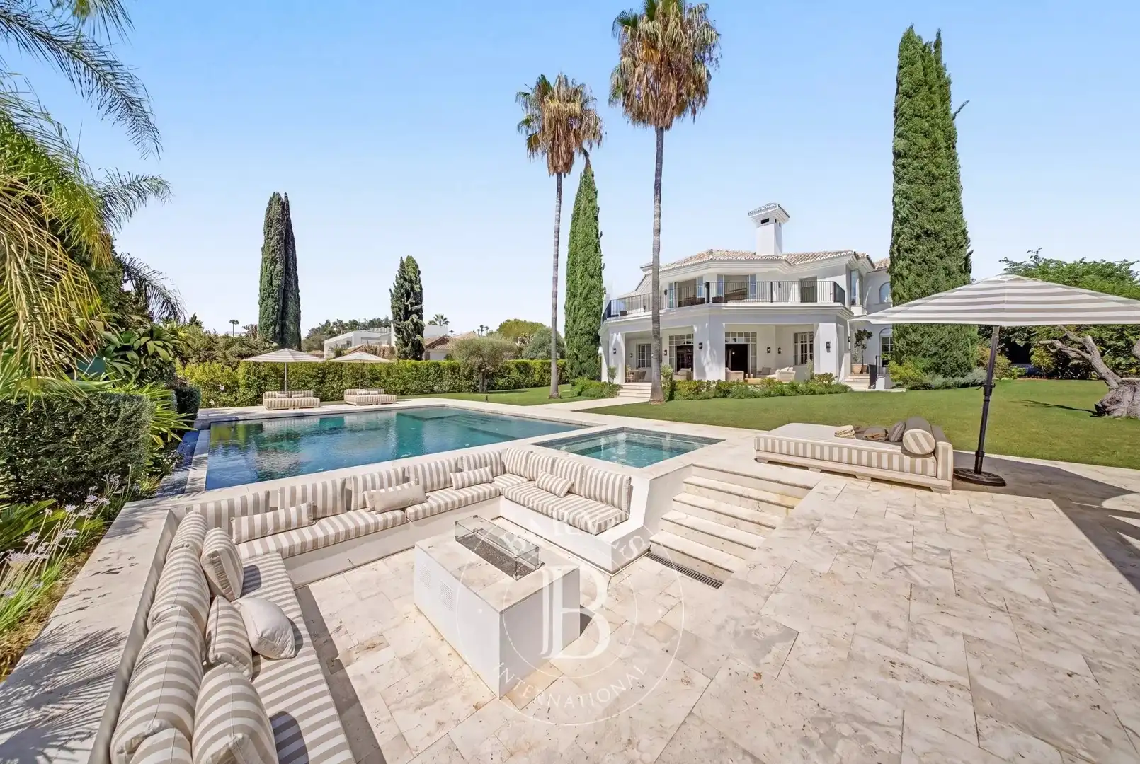 Exterior view of Houses for sale in Marbella  with Air Conditioner, Heating and Swimming Pool