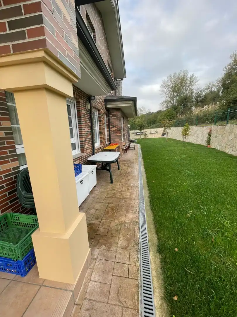 Chalet con jardín en venta en Calle SORRIBA, imagen 10