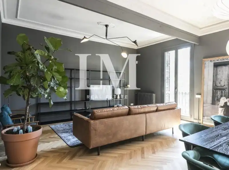 Apartments for rent in PLA PALAU, Sant Pere, Sta. Caterina i la Ribera