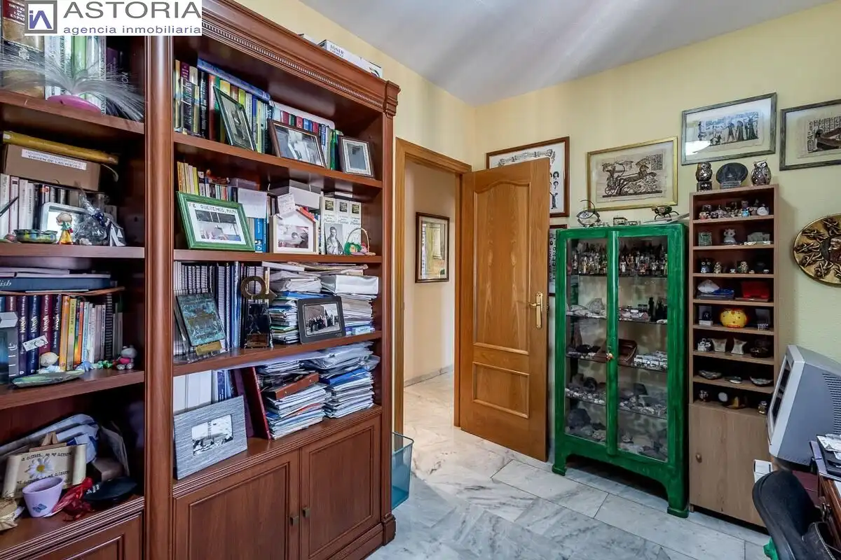 Piso con terraza en venta en Calle Calle Periodista Fernando Gómez de la Cruz, imagen 31