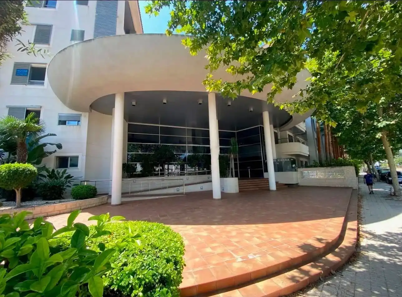 Vista exterior de Apartament en venda en L'Alfàs del Pi amb Aire condicionat, Moblat i Forn