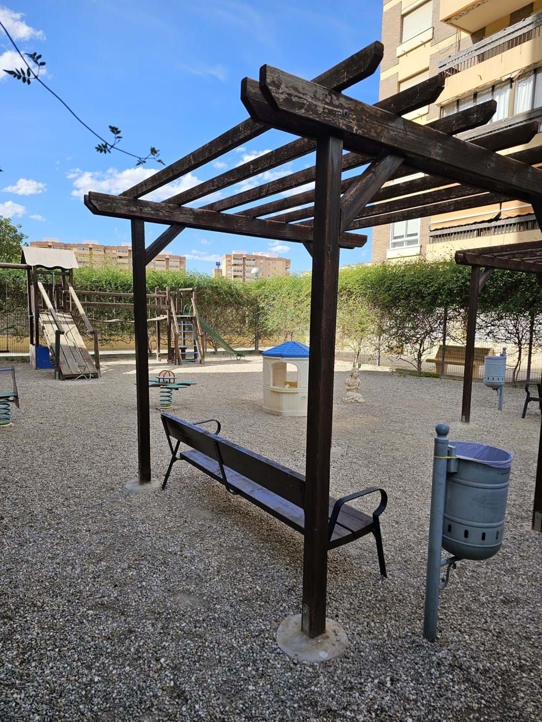 Flat to rent in Sacerdote isidro albert, Benisaudet
