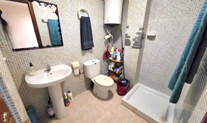 Baño de Piso en venta en Carboneras con Aire acondicionado, Trastero y Amueblado