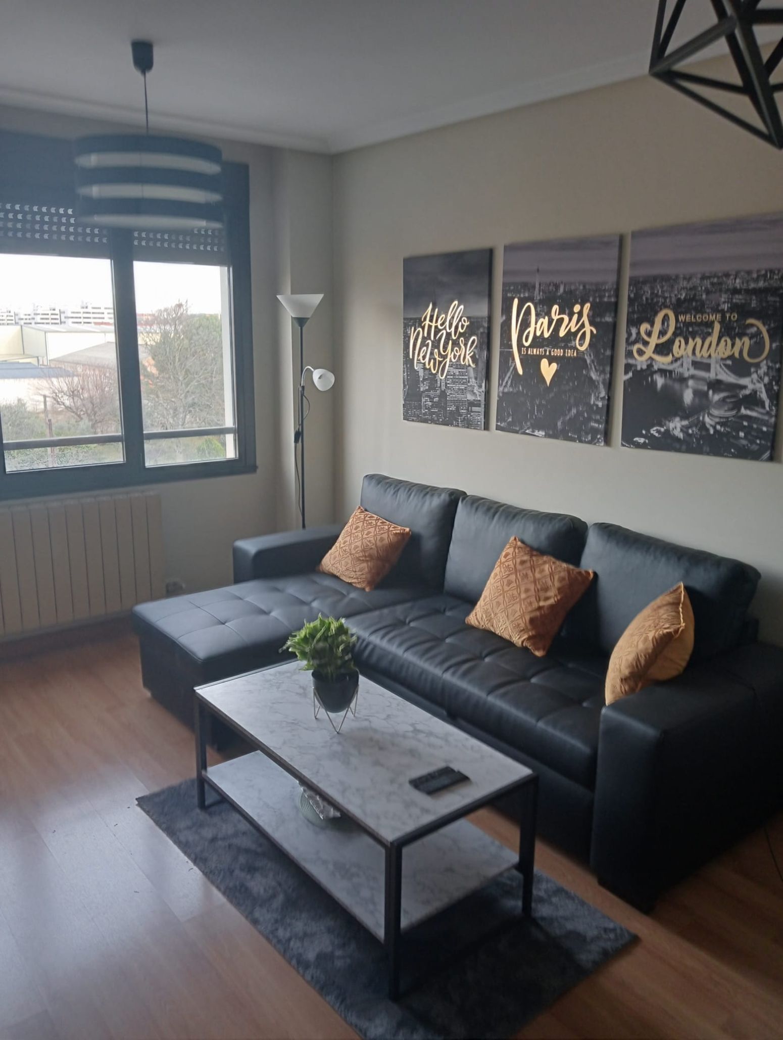 Living room of Flat to rent in  Logroño  with Heating, Storage room and Swimming Pool
