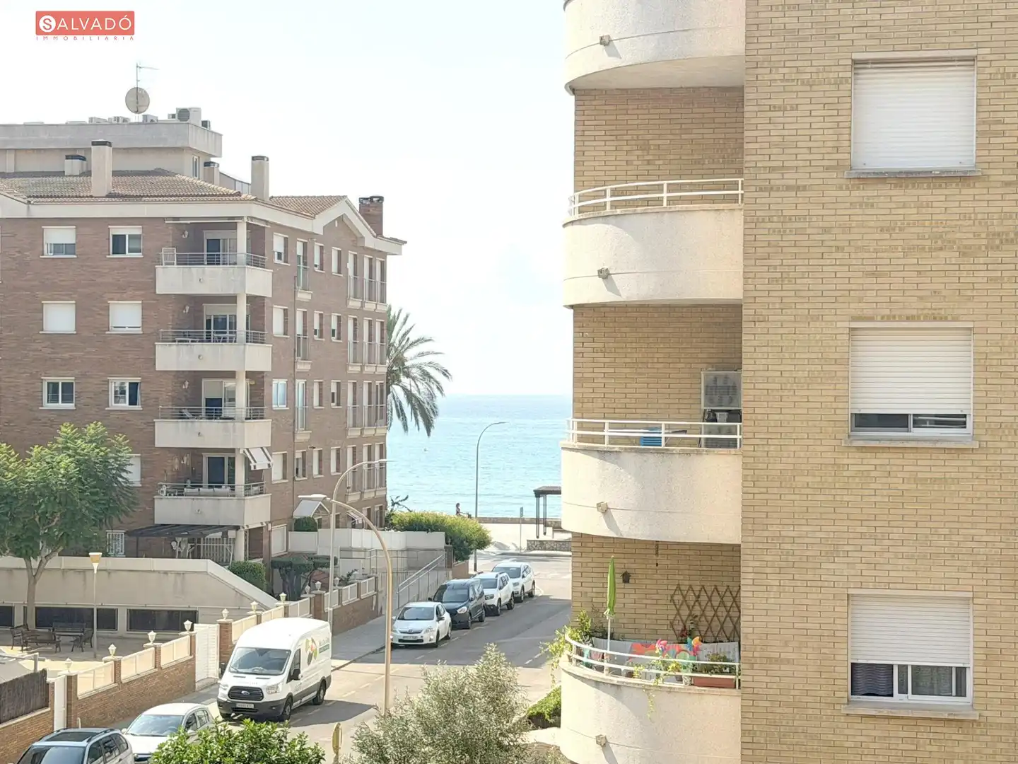 Außenansicht von Wohnung zum Verkauf in Calafell mit Klimaanlage, Privatgarten und Terrasse