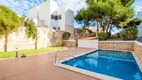 Swimming pool of House or chalet for sale in Es Castell  with Air Conditioner, Terrace and Swimming Pool