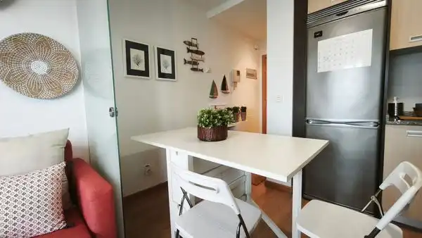 Menjador de Apartament en venda en Baiona amb Calefacció, Parquet i Terrassa