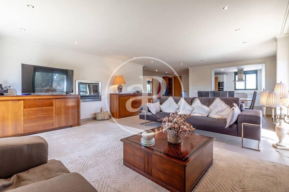 Sala de estar de Finca rústica en venta en Torrent con Aire acondicionado, Calefacción y Jardín privado