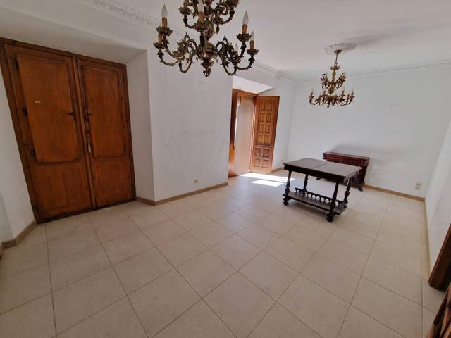 Piso en Venta en Fernán-Núñez