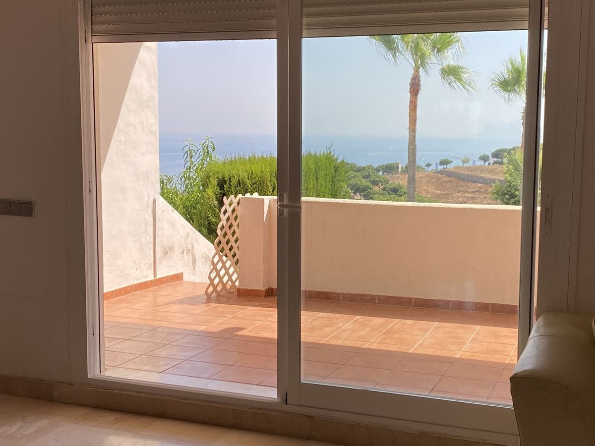 Jardí de Casa adosada en venda en Manilva amb Terrassa i Piscina