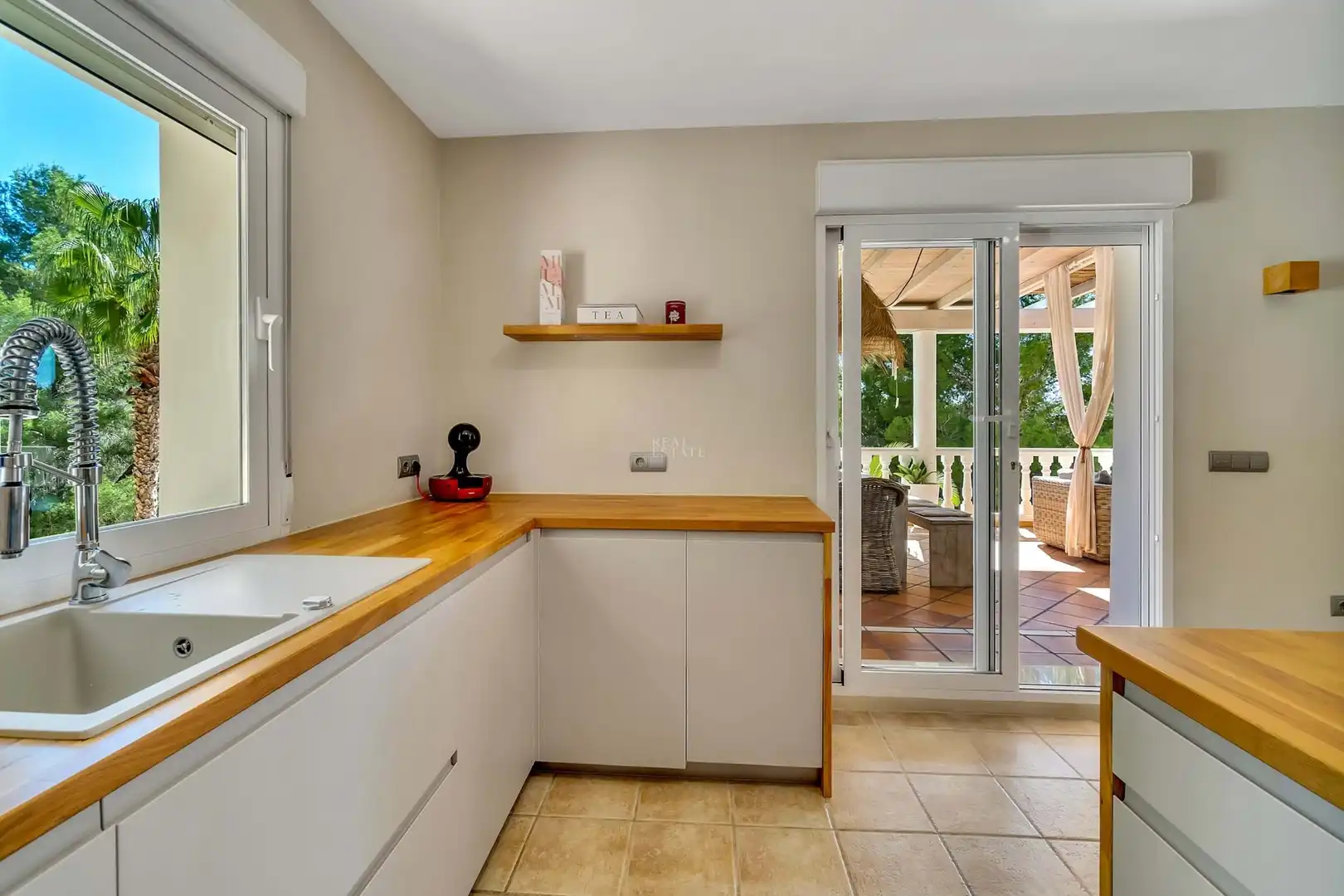 Cocina de Casa o chalet en venta en Altea con Aire acondicionado, Calefacción y Terraza