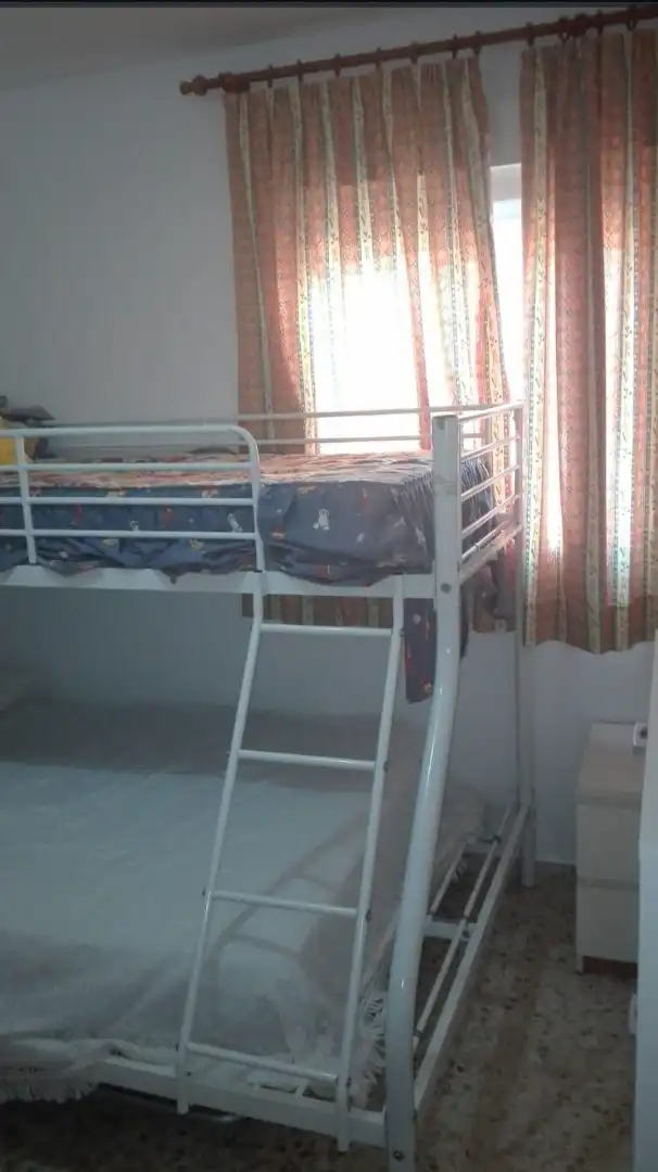 Habitación de Piso de alquiler en Almonte con Amueblado