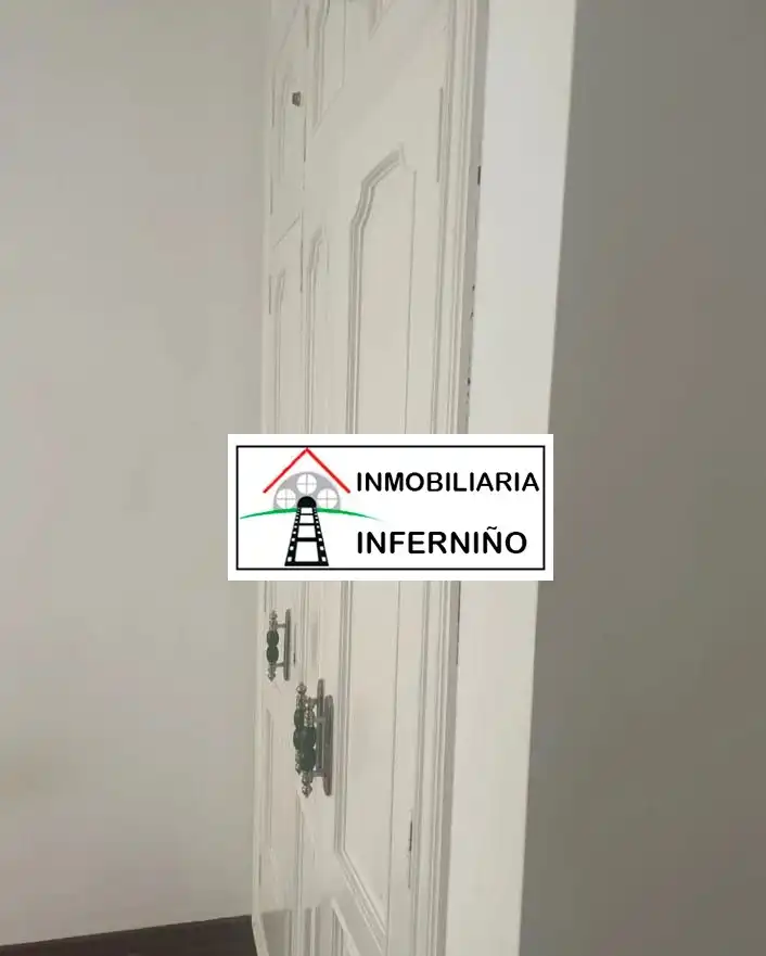 Piso de alquiler en Ferrol con Calefacción