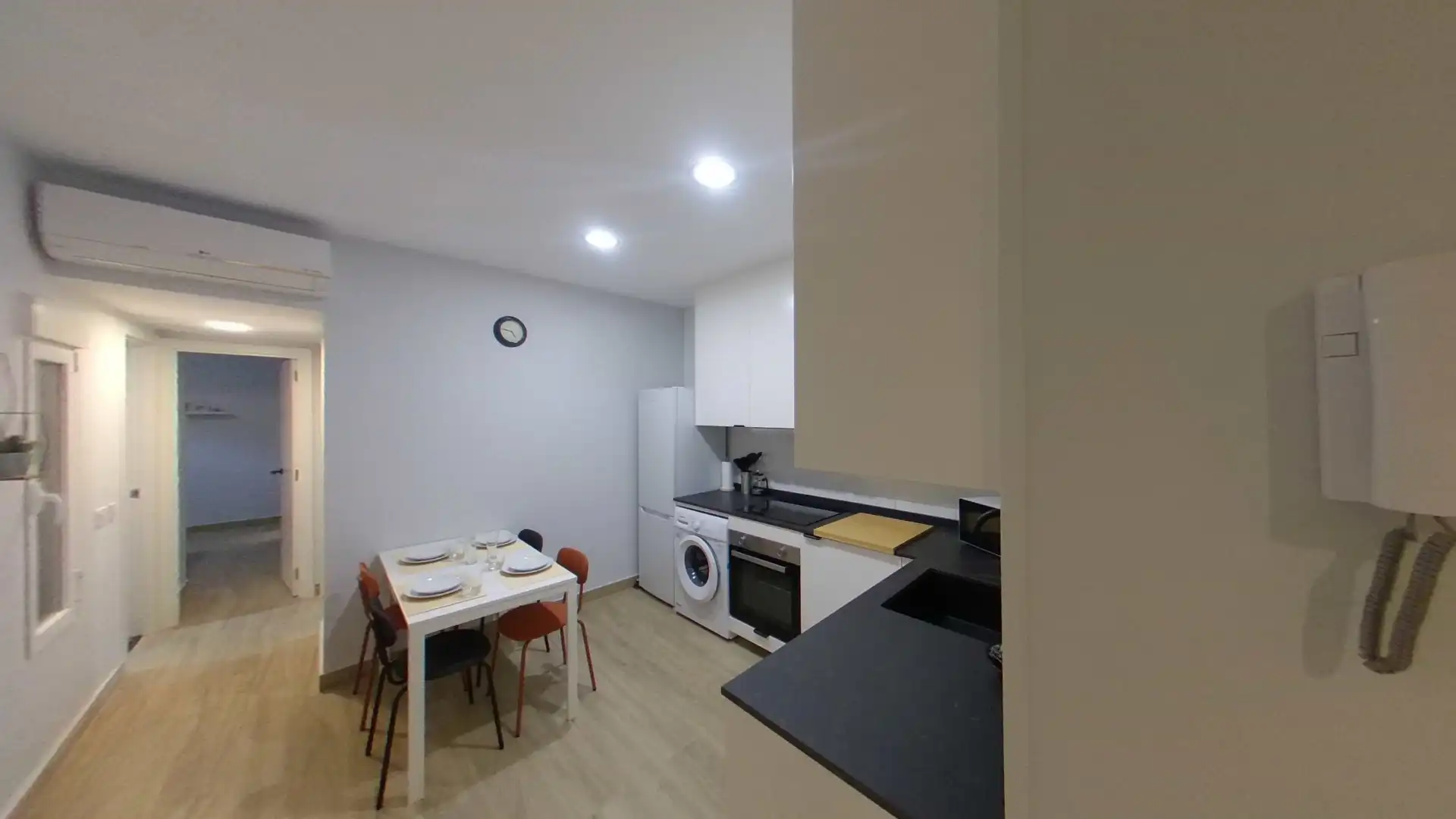 Appartamento con ascensore in affitto a Calle de Bustamante, imagen 9