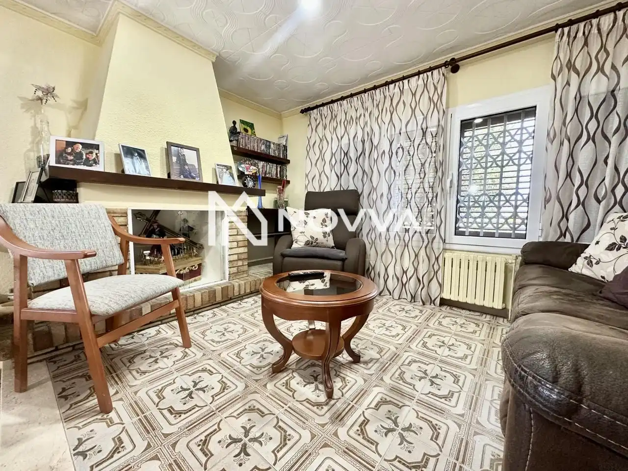 Sala d'estar de Casa o xalet en venda en Palafolls amb Jardí privat