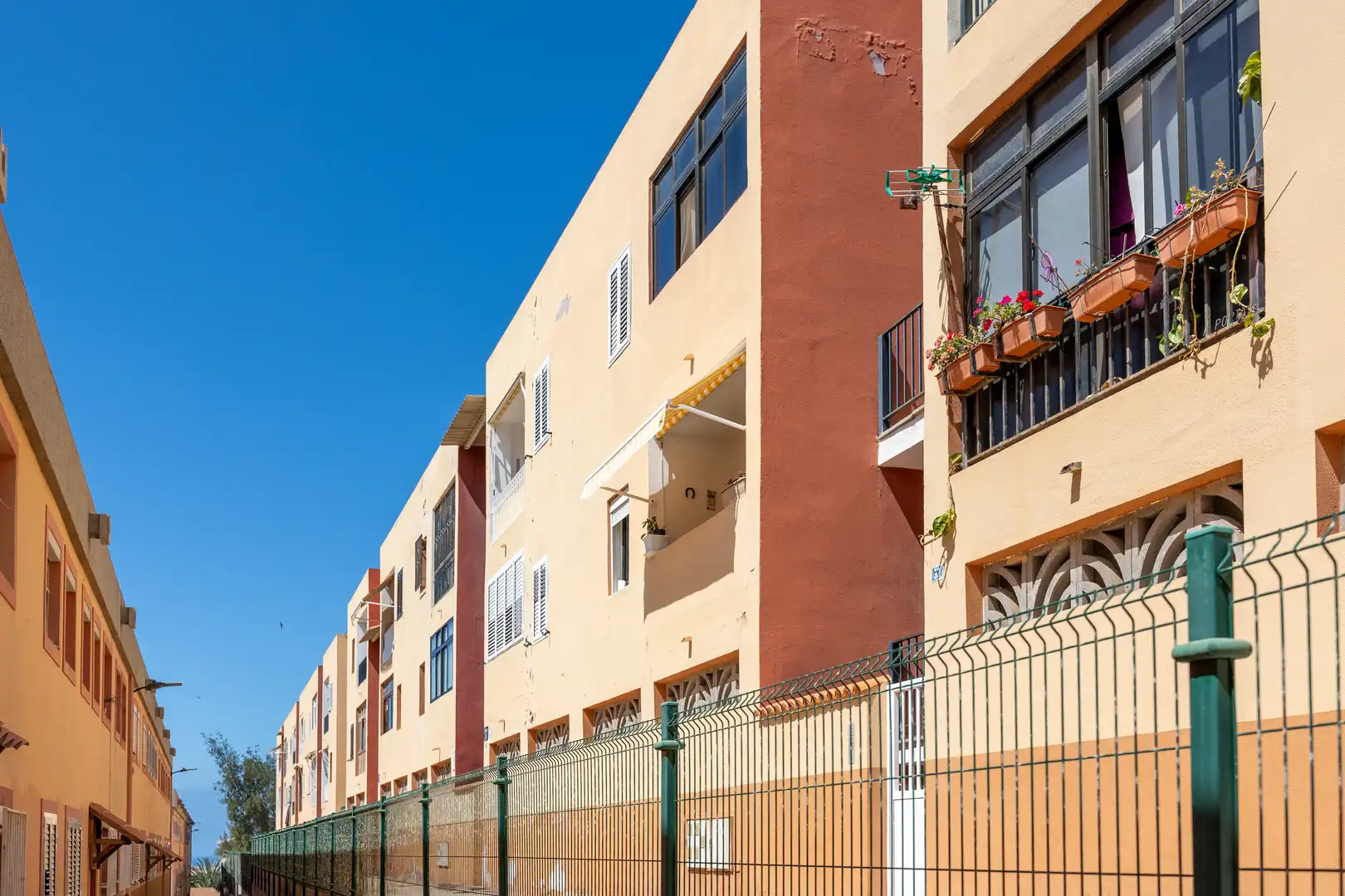 Vista exterior de Pis en venda en Mogán amb Traster i Balcó